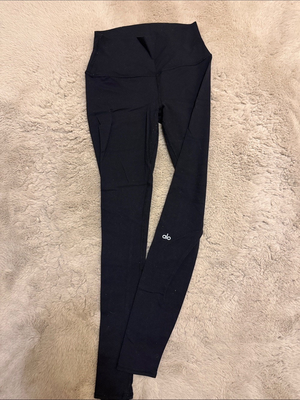 ALO Yoga Black High-Waist Leggings with Subtle Logo